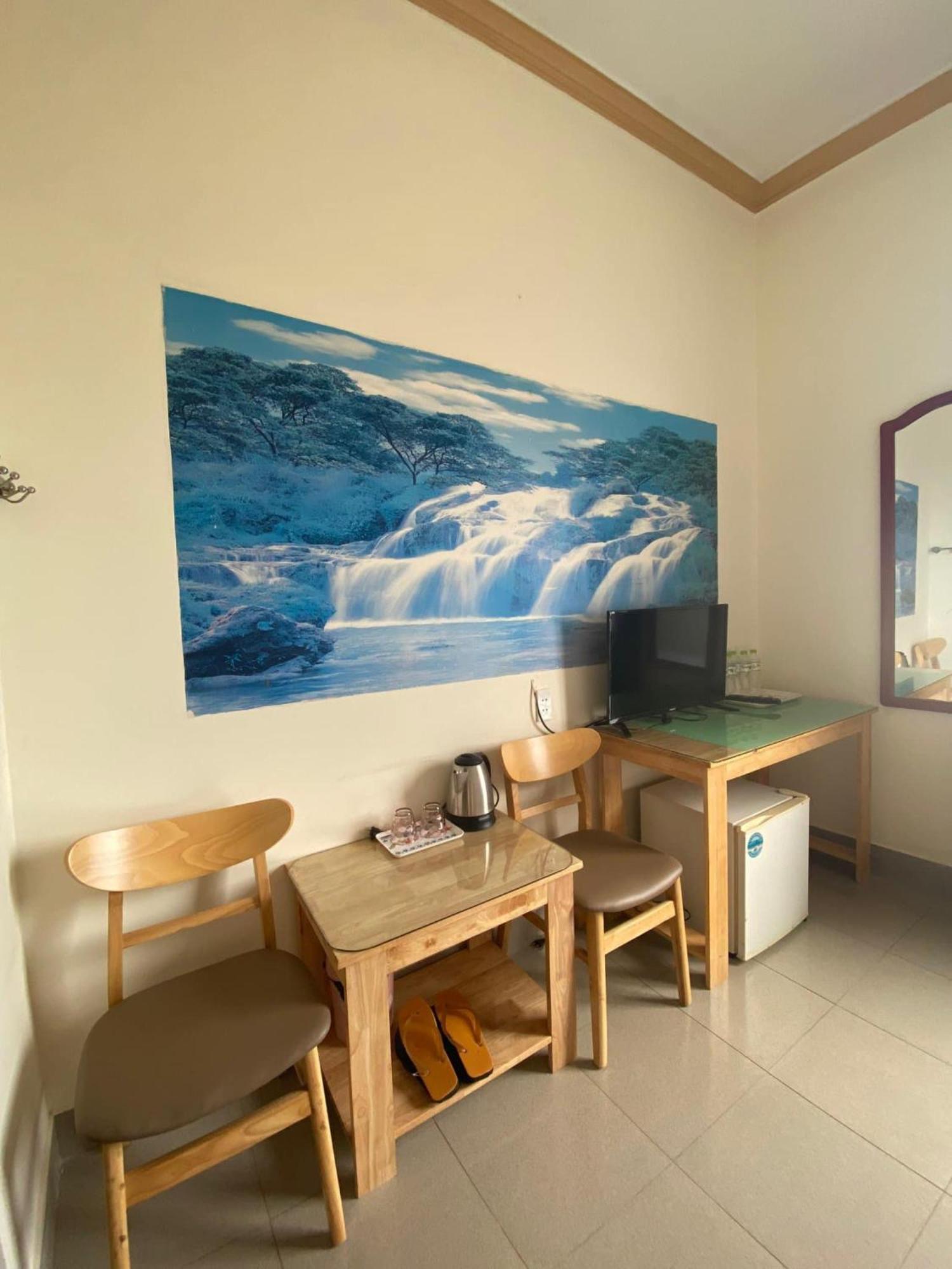 Khach San Ban Me Xanh Otel Buôn Ma Thuột Dış mekan fotoğraf